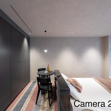Berht - Appartamenti Al Centro Di Catane Extérieur photo